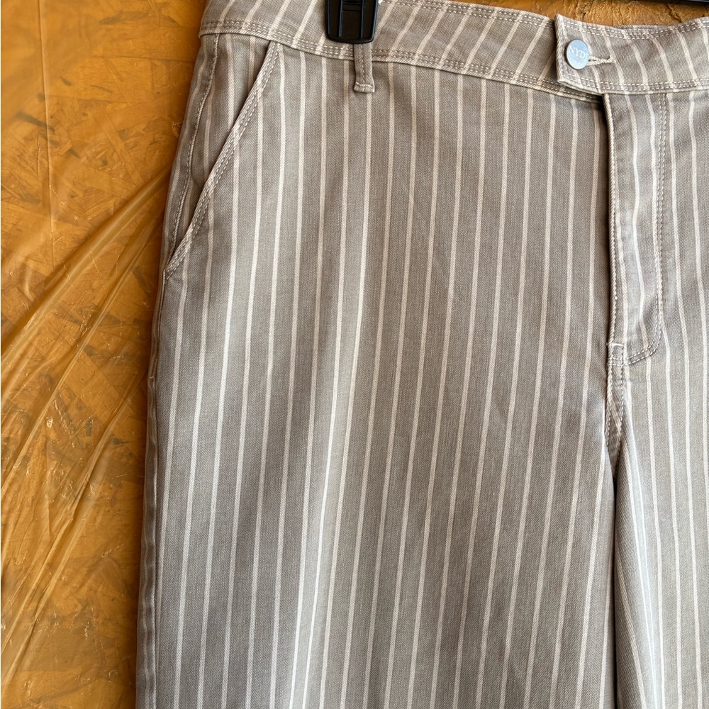 NWOT NYDJ Mona Wide Leg Trouser Ankle Jeans 
Size 14 - Picture 5 of 13